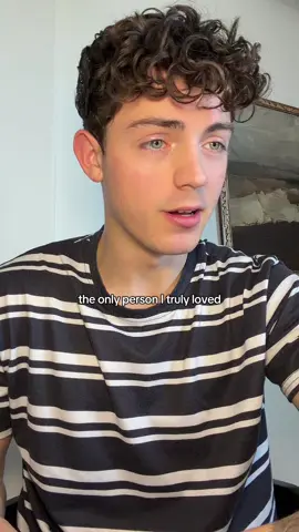 I’M READING YOUR POETRY EVERY SUNDAY (DM ME)! This poem was written by my friend @Matthew and it definitely had me in my feels and relating on the first read. Haunting asl and just in time for Halloween lol #poetrytok #spokenword #heartbreakpoetry #loveandloss #heartbreak 