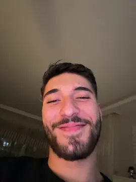 Açılın bakıyım sesin BABASI GELDİ 😏