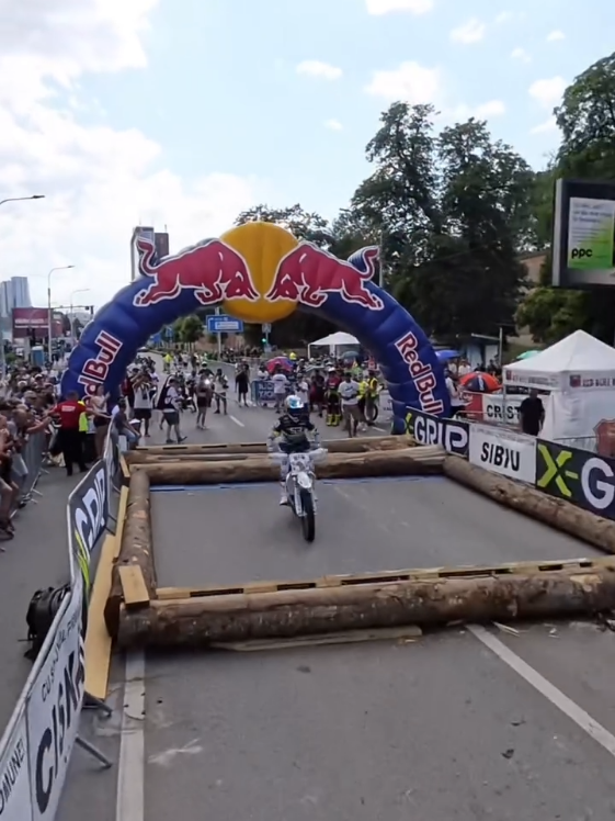 Thr best skil Billy bolt. Redbull hard Enduro  #fyp #enduro #redbull #billybolt #husqvarna 