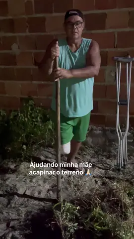 #viraovideos #treinamento #diaadia #umavitoria #tiktokviral ajudando a minha mãe a campinar o terreno dela 🙏🏻