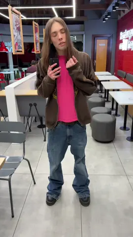 @paulwade&sonyheadphones @soonbyair 