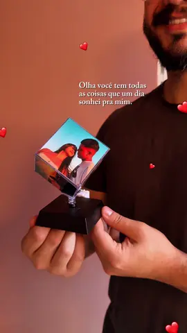 Cubo com 6 fotos que brilha ✨ Valor: R$35 reais.  #trendlove #trendcasal #casal #videosdecasal #casaltiktok 