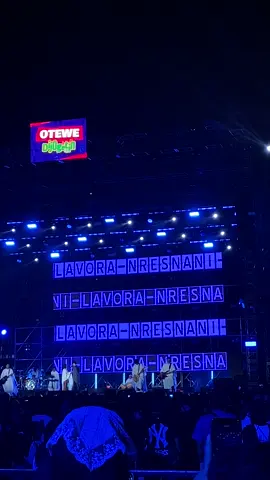 Akhirnya nresnani🙌🏻 #lavora #konser #cikarang #dijogetinaja 