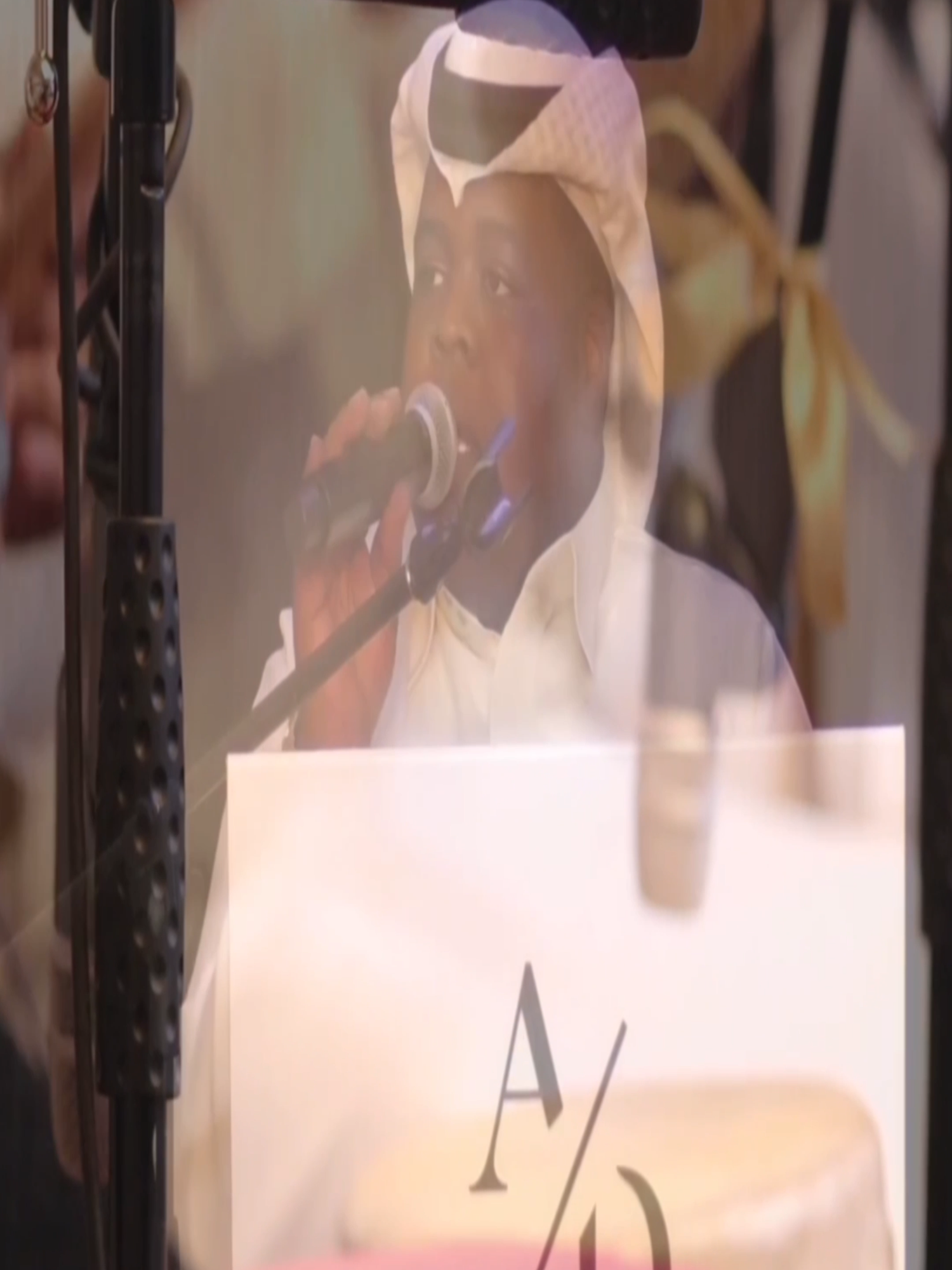 لا تعاتب” بصوت رعد المولد 🎶 صوت صادق وإحساس حي، كل نغمة طالعة من القلب 🔥 لايف من الكاميرا 🎥 والإبداع حاضر كالعاده     اغاني #طرب #فرقةـكاملة #اكسبلور #الرياض#