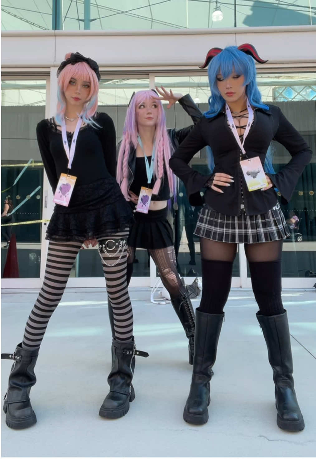 Extra twitchcon vid #cosplayer #twitchcon #cosplay #GenshinImpact #genshinimpactcosplay 