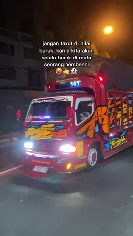 #storytruck #katakata #trukmaniaindonesia #trukcabe #storytime 