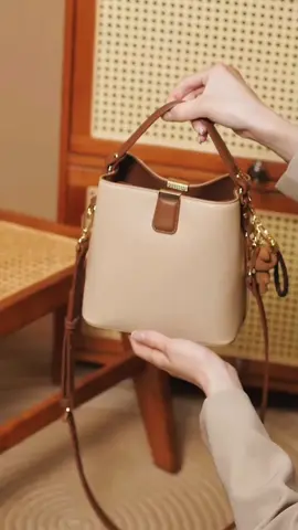 #taswanita #tasselempangwanita #slingbag 