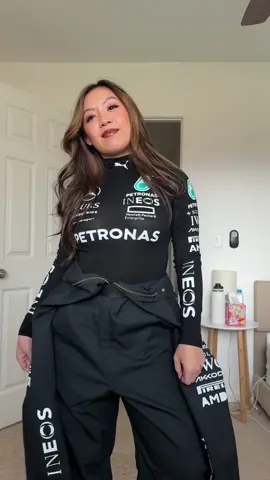 DIY my formula 1 costume with me @f1 @mercedesamgf1 @lewishamilton #formula1  #f1 #mercedesamgf1 #halloween #costume 