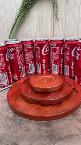 ✨ Tháp gỗ 3 tầng bày nước ngọt – bia sang trọng cho bàn thờ gia tiên! Thiết kế tinh tế, chắc chắn – tôn nghiêm và đẹp mắt mỗi dịp lễ Tết. Giúp không gian thờ cúng thêm trang trọng, thể hiện lòng thành kính. 🎁 Chất liệu gỗ bền đẹp – dùng được lâu, phù hợp mọi loại lon nước ngọt, bia. 👉 Mua ngay để chuẩn bị cho ngày cúng sắp tới! #thapgonuoctang #thapbianuocngot #dungcubanthodep #docthangthocu #thapgo3tang