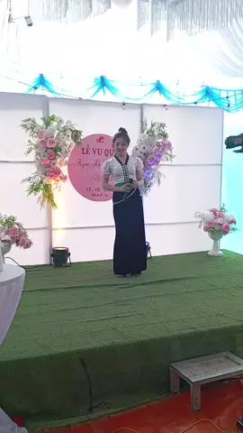 E gái xinh gái, hát hay nhé🥰 #xuhuong #laichau #thanuyen 