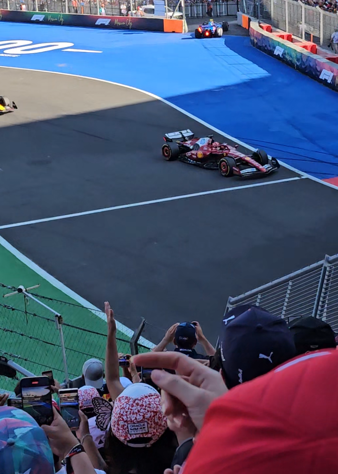 Desastrosa la última vuelta del GP JAJAJAJAJAJA. #formula1 #f1 #mexicogp #charlesleclerc  #maxverstappen 