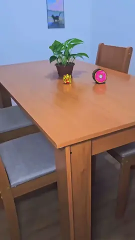 Não perca a chance de dar um toque moderno e sofisticado à sua casa com este Kit que é sucesso de vendas! #MesaDeApoio #MesaLateral #mesadecanto  LINK NA BIO 