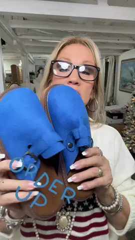 #blueshoes #itsjustmekimberlystudios #tiktokcybermonday #tiktokshopblackfriday 