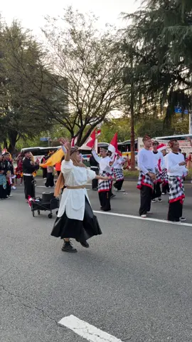 Adat dan budaya indonesia sungguh luar biasa.                                                        #Changwon#koreaselatan#changwonfestival2025#mamffestival🇰🇷 