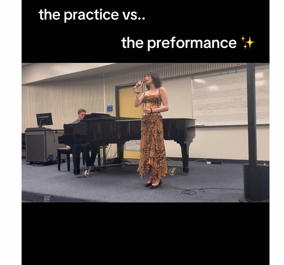 jazz forum, god i love this song.  #jazz #singer #jazzsinger #music #performance 