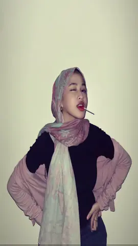 won’t u b my bubblegum??😤