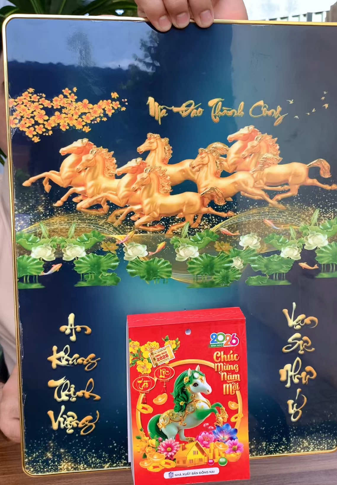 Lịch bây giờ k chỉ để xem ngày mà nó là tranh treo tường vì rất đẹp nha#lich2026#lichtrangguong#lichdep2026#xuhuong#nhacuadoisong