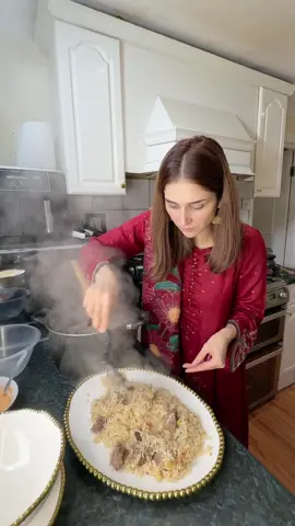 Preparing a Feast for Guests ,Beef Pulao, Keema & Dynamite Chicken Vlog