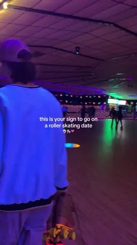 FUN DATE IDEA!! #dateideas #dateinspo #rollerskating #rollerrink #PlacesToVisit 