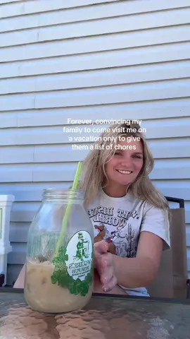 Hahhahaha my backyard looks brand new, a new dishwasher was put in and now my Jeep needs an oil change #brother #vaction #todolist #menwork