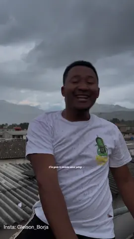 Insta / gleison_borja 🤴📌.                     No soy un santo pero estoy en clave 💫 #tegocalderon #laviejaescuela #estadosparawhatsapp #bandolero #parati