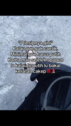 Mau pakai warna baju apapun pasti juga cakep🫵🏻