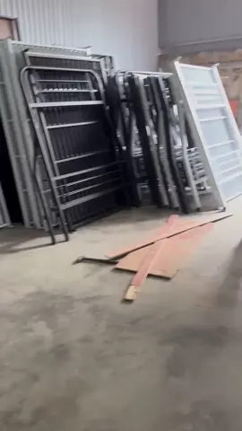 🌷🌷GIƯỜNG TẦNG SẮT 2 TẦNG – TIỆN LỢI CHO MỌI KHÔNG GIAN ✅ Khung sắt vuông chắc chắn, sơn tĩnh điện bền đẹp ✅ Thiết kế 2 tầng gọn gàng – tối ưu diện tích phòng ngủ ✅ dễ vệ sinh ✅ Phù hợp cho phòng trọ, gia đình có bé, ký túc xá... #giươngtaang #xuhuong 