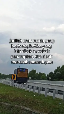 #trending #trukmaniaindonesia #kconkriff #fyp 