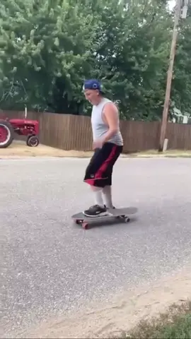 I’d be pissed #hallofmeat #jackass #Skateboarding #fail #failarmy 