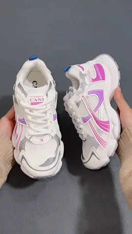 Model sepatu cantik banget😍 #canikorea #sepatuwanita #sepatuolahraga #sepatuimport #sneakers 