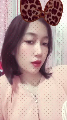 buset dahh  filter nya ,muka burik jdi cakep bgini🤣🤣, 