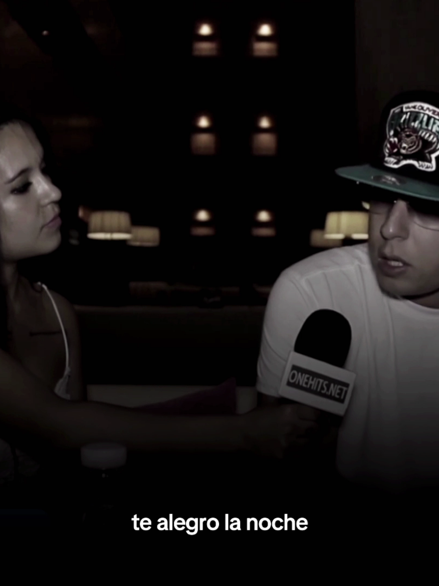 Me Ama Me Odia - Cosculluela #cosculluela #meamameodia #cosculluelaofficial #traplatino 