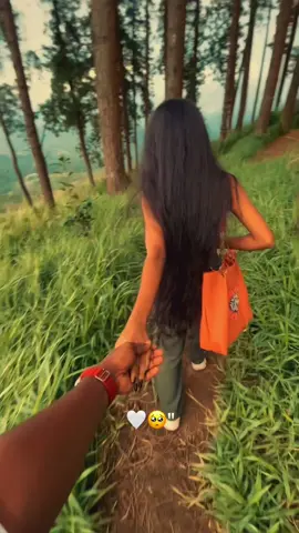 අතීත අවුස්සන මිනිස්සු නොව  අනාගතය සැලසුම් කරන මිනිසුන් සමග බැදන්න 🥹❤️‍🩹🌍