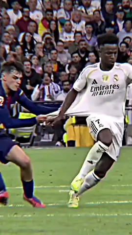 jersey nya udah teruji langsung di lapangan🔥#jerseyclub #madrid #vinijr #fyp #xyzbca 