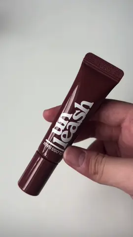 fav on the go lip balm 🤎 unleashia sunset dazzle gloss balm in shade : NO. 5 Amalfi - - - - - - - - - - - - @Unleashia Global #lipbalm #unleashia #lippie #explore #kbeauty 