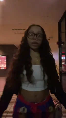 Wanna play?🕺 #monaedadon 