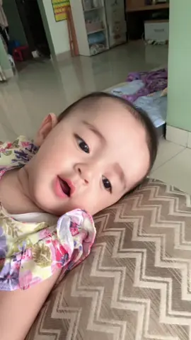 Omtan online tolong aku🤣🤣🤣🤣#masyaallahtabarakkallah #babyjennara #bayitiktok #💕💕💕 