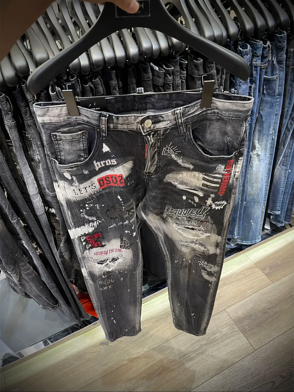 Dàn chân dài lên kệ #quanaoquangchau #thoitrangquangchau #quanaodep 