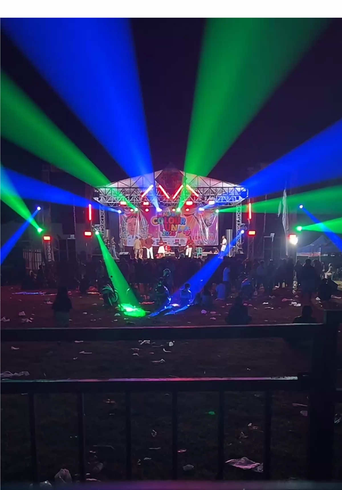 Sugeng dalu mantan bedes 😅@Andromeda Audio Lmj @CREATOR GABUT JEMBER OFFICIAL @GILANG PRO AUDIO JEMBER @SRproaudiojemberreal @lemmon lighting 💡 #explorelumajang #andromeda #soundviral #livehighlights #tiktoklive 