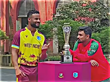 টি টোয়েন্টি ট্রফি সামনে রেখে দুই অধিনায়ক হাসি তে মেতে ওঠছে 💔💔🇧🇩🇧🇩#bangladesh🇧🇩 #cricketlover #forrrrrrrrrrrrrrrrrrrrryouuuuuuuuuuuuu #shakibalhasan #mustafizur_rahman 