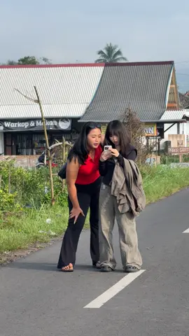 Asli keri keri #terassemeru #pronojiwo #pronojiwolumajang #semeru #lavatoursemeru 