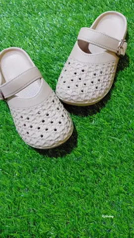 Sandal selop wanita kekinian #sandalwanita #sandalslipon #sandalselopterbaru #sandalviral #sandalwanitakekinian 