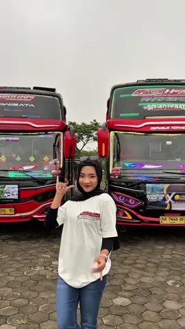 with duo giwar’ stylee🤳🏻 @𝙁𝘼𝙎𝙏 𝙍𝘼𝘽𝘽𝙄𝙏 🐰 @𝙎𝘼𝙇𝙅𝙐𝙁𝙄𝙆𝙍𝙄 