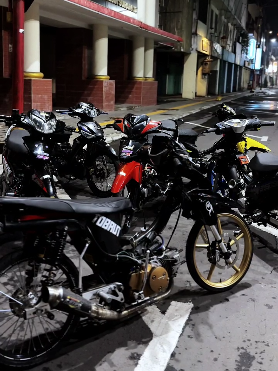 kapan login Jogja style? #CapCut #CAHSUPRA🚀 #fypシ゚ #kphjogjastyle #jogjastyle 