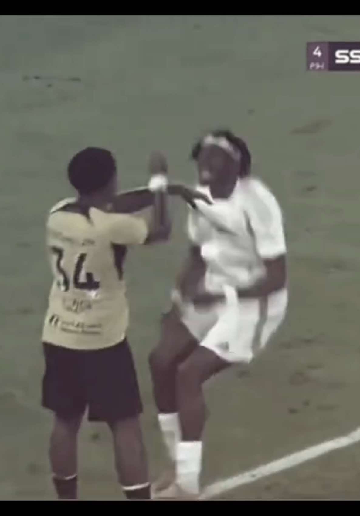 القوت دانيلو 🐐🐐🐐 #جمهور_الاتحاد💛🖤💛 #الاتحاد #الاتحاد_النصر #بيريرا 