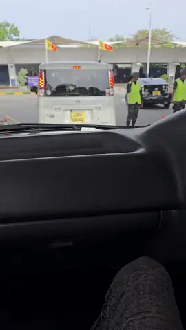 daily service  akkaraipattu to airport ✈️  🛩️airport to akkaraipattu 🏠  call me 0756155177