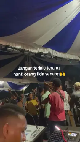 haha awas😫 •Twobrather'z Audio💜#soundviral #maumere_manisee #masukberanda #fyp #maumereparty 