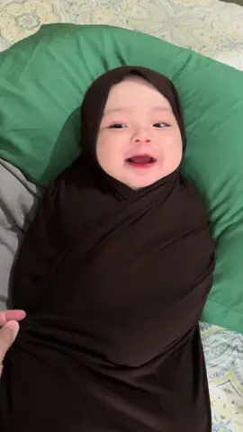 Bayi 6 bulan di bedong?😫😆 #masyaallahtabarakkallah #allahummabarik 