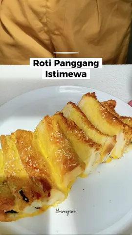 Hari ini bikin roti panggang spesial, bukan cuma ada susu dan telurnya tapi juga karena selainya yang enak dan rendah kalori. Buat yang mau samaan selai, cek keranjang kuningku ya 🫶🥰 #rotipanggang #selai #tropicanaslim #rotibakar #idemasak 