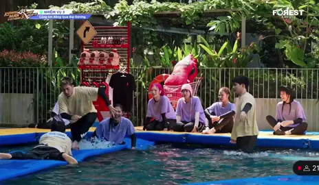 Ôi trời ơi cứ mỗi lần tham gia a Xìn lại có nhiều khoảnh khắc ấn tượng haha #anhtuatus #tranthanh #lienbinhphat #runningmanvietnammua3 